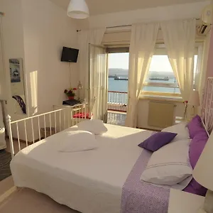  Frühstückspension Mare Di La Finestra Sul Porto